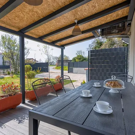 Petricija With Garden * Porec